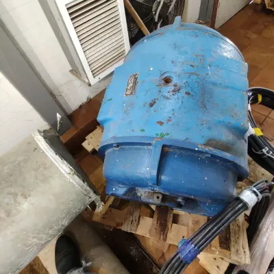 Оборудование (компрессоры, ресиверы, насосы, испарители и т.д.)