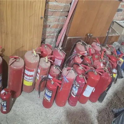 Огнетушители порошковые, б/у