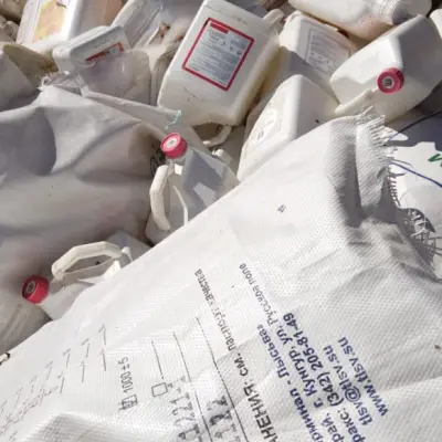 Биг-бэги и канистры б/у (забирать с пяти базисов по территории Удмуртской республики)