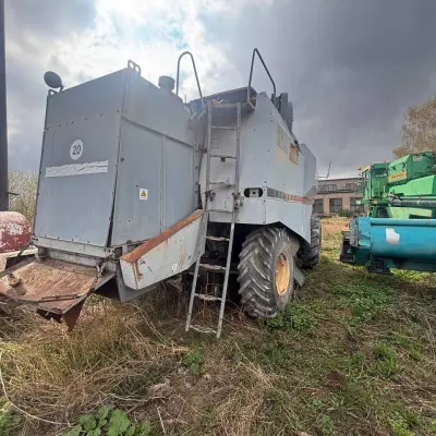 Зерноуборочный комбайн РСМ-101 Вектор, г/н 5301УС/18, 2004 г.в. (на запчасти)