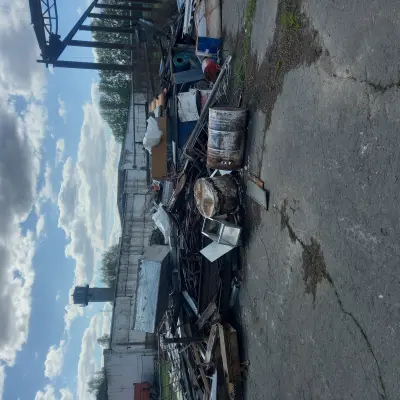 Лом черных металлов (местонахождение - с.Октябрьский)