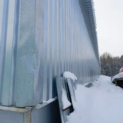 «Перевалочная площадка комбикормов», расположенная в зоне Б и «Перевалочная площадка комбикормов», расположенная в зоне В  на территории ООО «Удмуртская птицефабрика»  (на земельном участке с кадастровым номером 18:05:020006:156), расположенный по адресу: