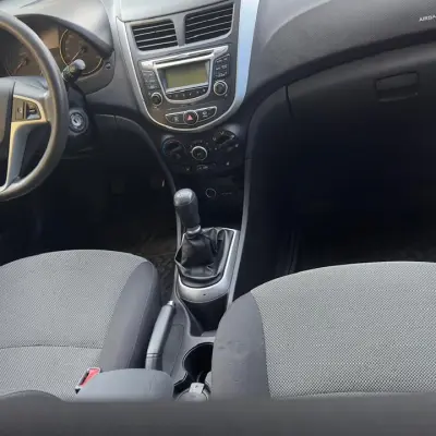 HYUNDAI SOLARIS г/н В215ВР18, 2013 г.в.