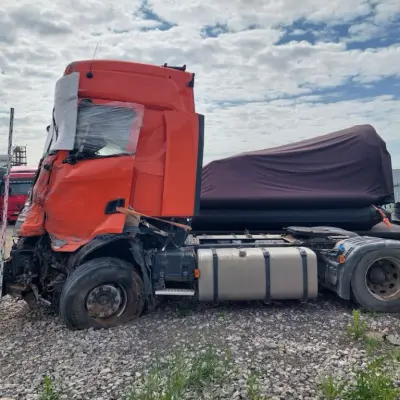 Седельный тягач после ДТП - SCANIA S4X200 S500, 2021 г.в.