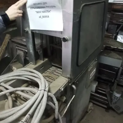 МАШИНА ДЛЯ ВПРЫСКИВАНИЯ РАССОЛА «MEAT  MASTER»