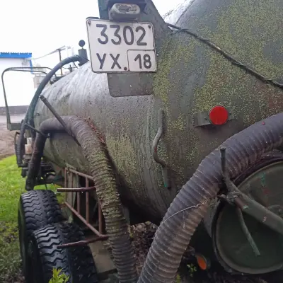 Прицеп разбрасыватель МЖТ-10, гос. № УХ330218, 1990 г.в.