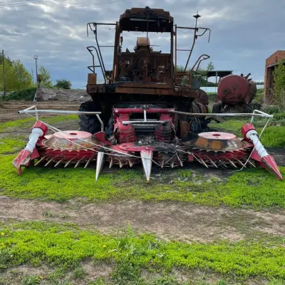 Жатка кукурузная Kemper Champion 4500 + кормоуборочный комбайн марка РСМ-1401, гос. номер 5329 УС/18