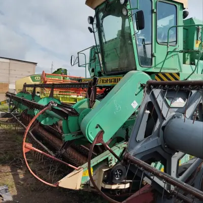 Зерноуборочный комбайн ДОН-1500Б г/н 5352 УС/18, 2005 г.в.