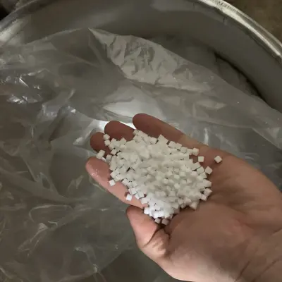 Фторопластовые кубики 4х4х4 Ф4