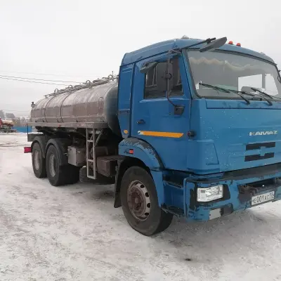 Автомобиль цистерна КАМАЗ 56774 0000010- 02, г/н Е001АС18, 2017 г.в.