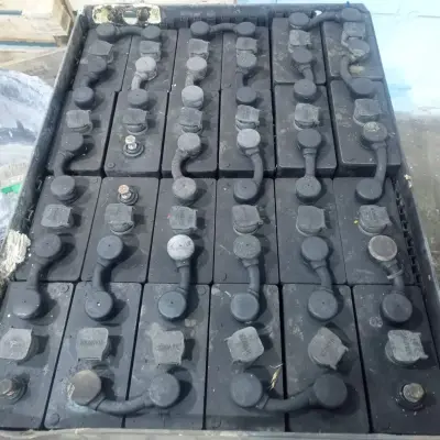 Батареи аккумуляторные б/у hawker 48V