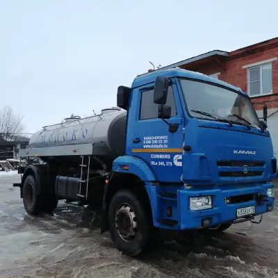 Автомобиль цистерна КАМАЗ 560339, г/н Х858ЕР18, 2016 г.в.