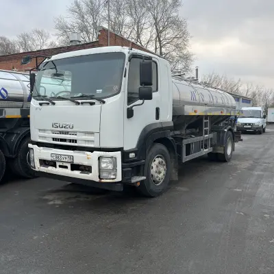 Автоцистерна на базе шасси ISUZU 560342  гос.№ С883УР18, 2016 г.в.