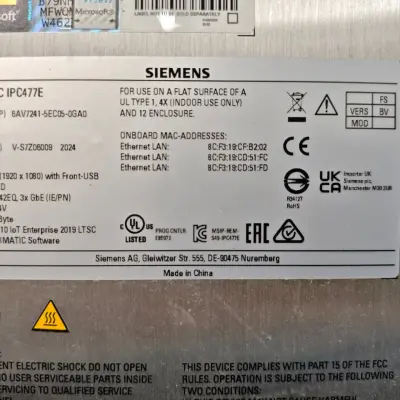 Панель управления и контроллер SIEMENS