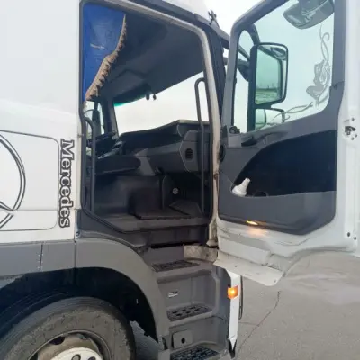 Грузовой седельный тягач Mercedes-Benz Actros 1844LS, г/н. Е323ХН/159, 2010 г.в.