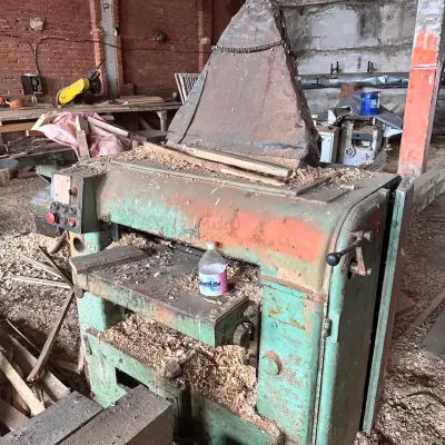 Деревообрабатывающий станок