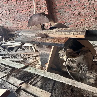 Деревообрабатывающий станок