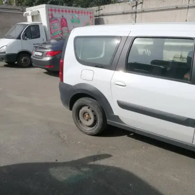 LADA Largus г/н Е647НС18, 2018 г.в.