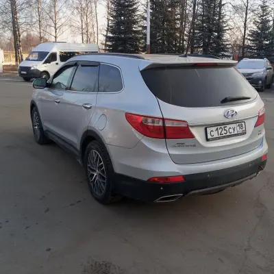 Автомобиль HYUNDAU GRAND SANTA FE г/н C125CУ 18, 2013 г.в.