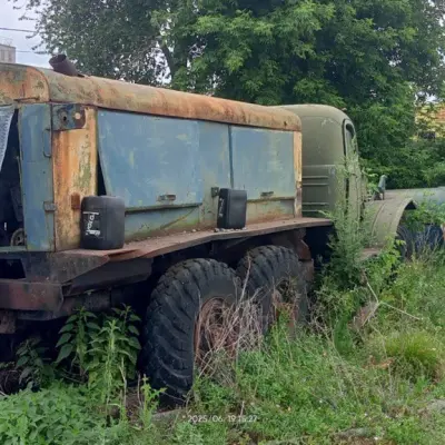 Шнекороторный снегоочиститель Д-470 машин на шасси ЗиЛ-157