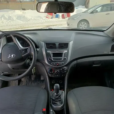 HYUNDAI SOLARIS г/н А433УР 18, 2015 г.в. МКПП