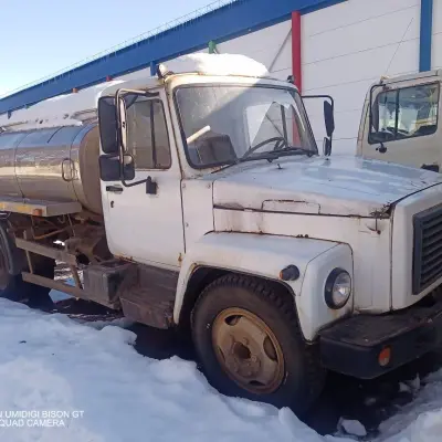 Автоцистерна на базе ГАЗ-3309 г/н С398ОР18,  2014 г.в.