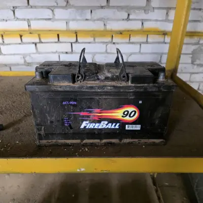 Аккумуляторы б/у (с неслитым электролитом)