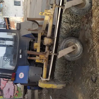 Фронтальный погрузчик на базе МТЗ-82 г/н18УЕ 0664, 2002 г.в.  и Прицеп тракторный 2ПТС4  Гос. № 0665УЕ18