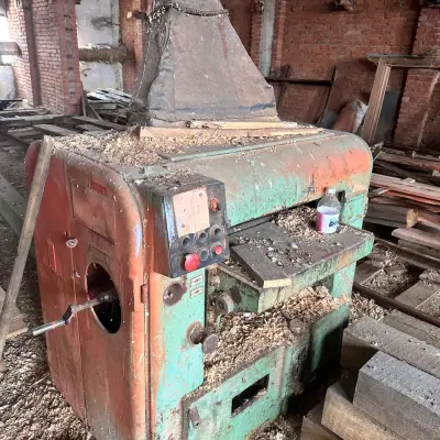 Деревообрабатывающий станок