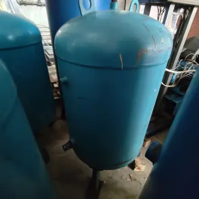 Оборудование (компрессоры, ресиверы, насосы, испарители и т.д.)