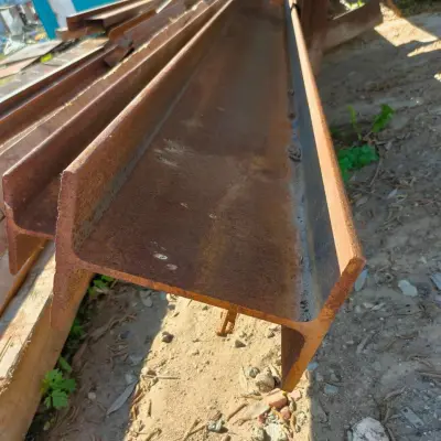 Балка двутавровая (лотом)