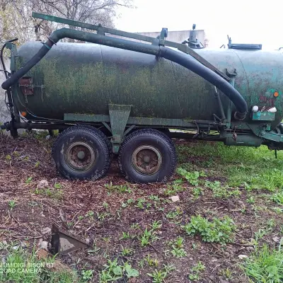 Прицеп разбрасыватель МЖТ-10, гос. № УХ330218, 1990 г.в.