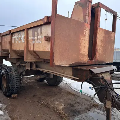 Полуприцеп тракторный ПТРС-12 г/н 0154УХ18, 2013 г.в.