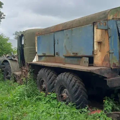 Шнекороторный снегоочиститель Д-470 машин на шасси ЗиЛ-157