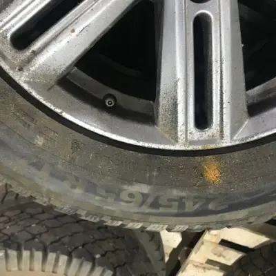 Шины Continental 245/65 R17 с литым диском б/у (комплектом)