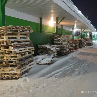 Деревянные поддоны б/у смешанные (лом/не лом)