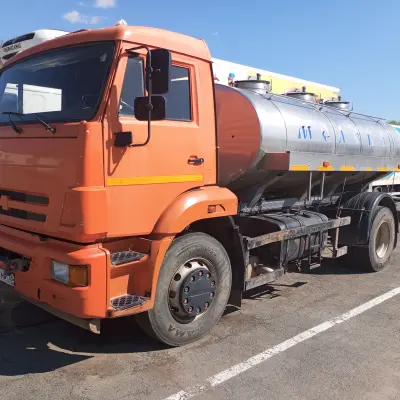 Автоцистерна модель 560354 на шасси КАМАЗ 43253  гос.№У638МР/18,  2014 г.в.