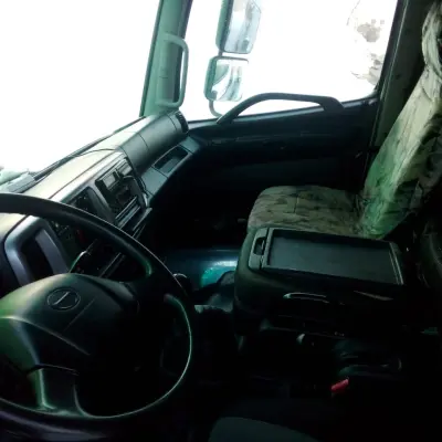 Автоцистерна модель 560334 на шасси HINO FM8JLTD-TGR гос.№ У317СР/18, 2014 г.в.