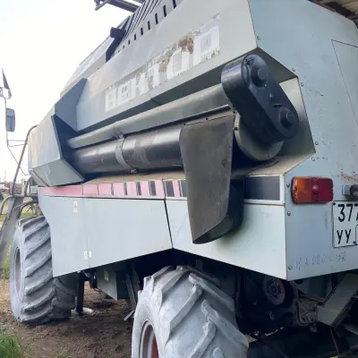 Зерноуборочный комбайн РСМ 101 Вектор, г/н 3774УУ 18, 2006 г.в.