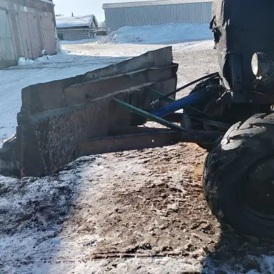 Трактор колесный МТЗ-82Л г/н УС2192/18, 1990 г.в.