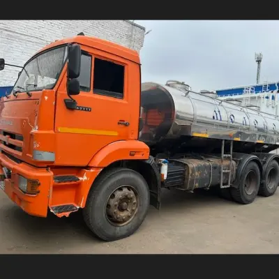 Автоцистерна на шасси КАМАЗ 560352 г/н  Е310АС18, 2014 г.в.
