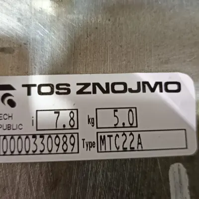 Мотор редуктор типа МТС 22А (i7.8) 1,5 кВТ  1420 об/мин (вал 20мм)