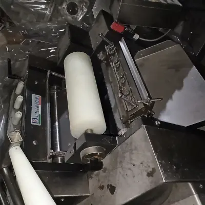 МАШИНА ДЛЯ ПРОИЗВОДСТВА ПЕЛЬМЕНЕЙ  D320 (Пельменный аппарат Dominioni D320)