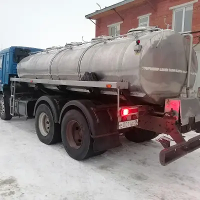 Автомобиль цистерна КАМАЗ 56774 0000010- 02, г/н Е001АС18, 2017 г.в.