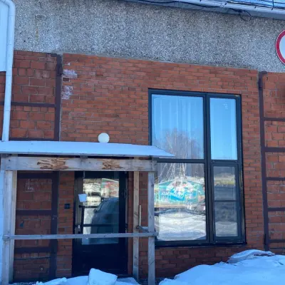 Модернизация фасада вспомогательного помещения в нежилом здании теплой стоянки литер «С».