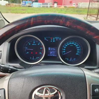 Автомобиль TOYOTA LAND CRUISER 200 г/н Р091КА716, 2010 г.в.