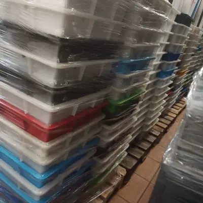 Ящик для молочных продуктов б/у с крышкой (532x400x141)