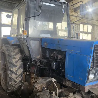 Трактор: марка Беларус, модель МТЗ-82.1, г/н 3372УС 18, 2007 г.в.