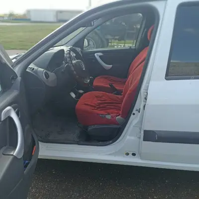 Автомобиль LADA LARGUS, 2018 г.в.