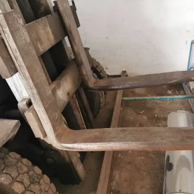 ПОГРУЗЧИК ВИЛОЧНЫЙ (ПВ-5,33/Д240) ВЕС 5,5 тонн